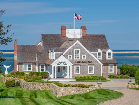 Custom Cape Cod home renovation by Polhemus Savery DaSilva Architects Builders 